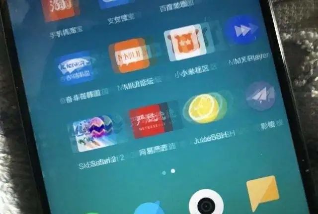 被狂喷的iPhone XR，屏幕细腻度为何秒杀一众安卓旗舰？