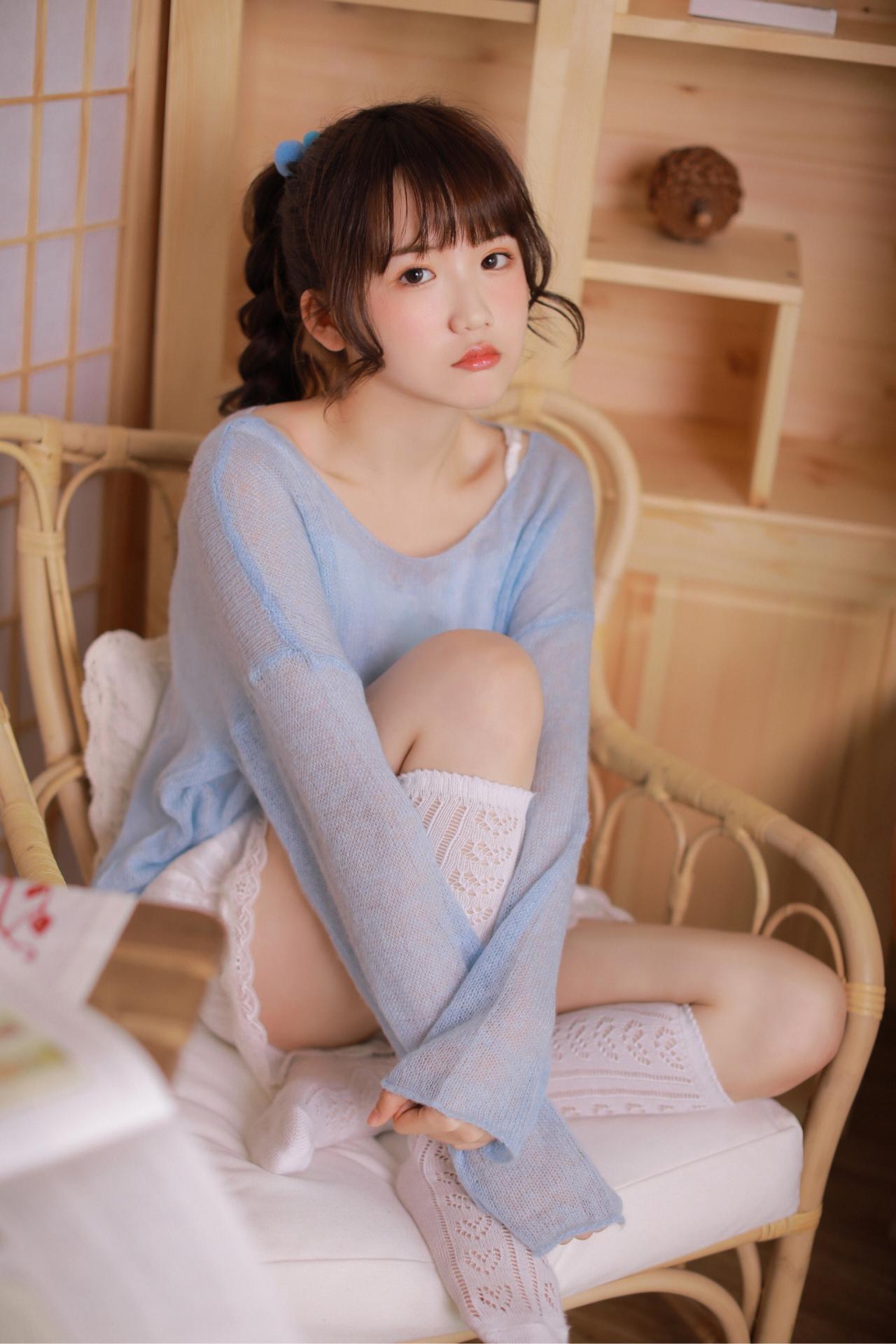 止于唇齿-唯美女生