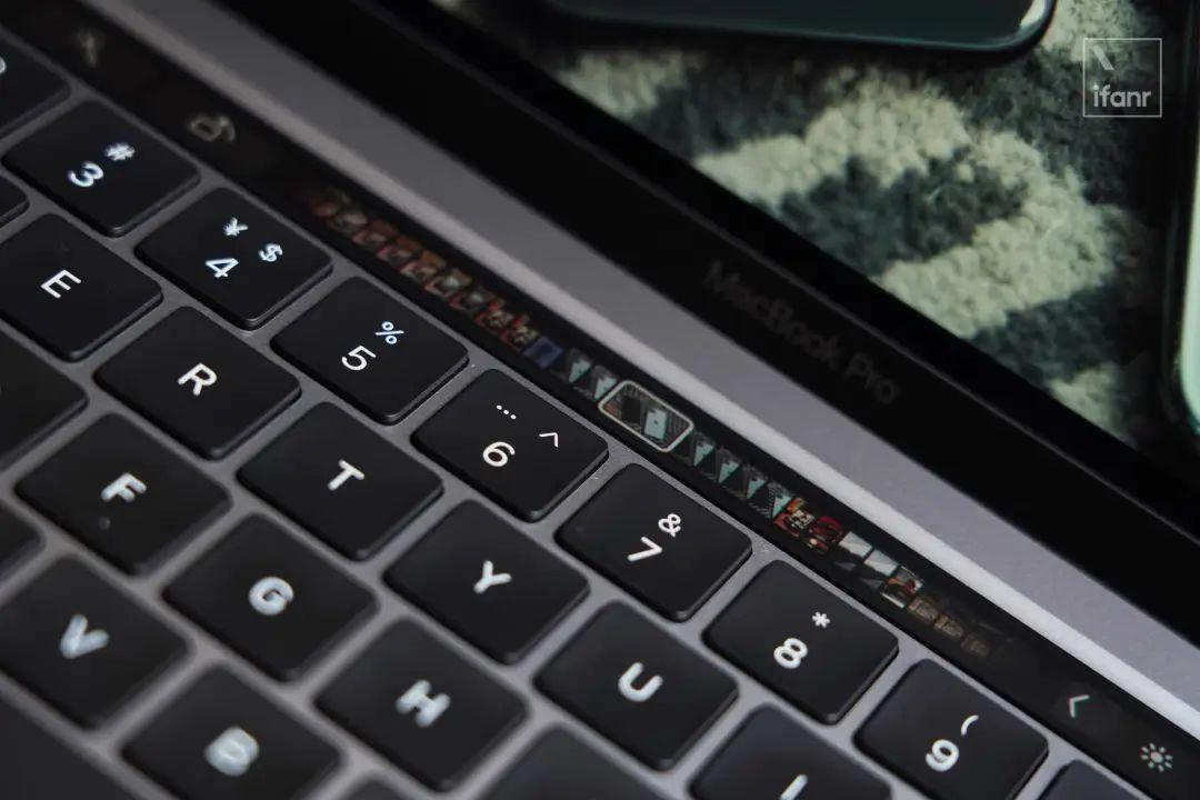 2020 款 13 英寸 MacBook Pro 深度评测：买买买还是下次一定？