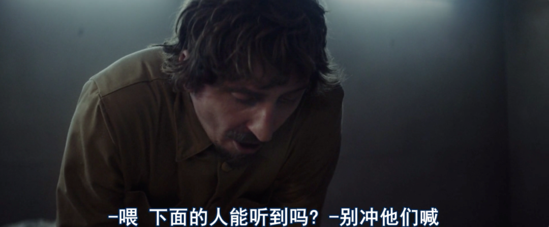 ​《雪国列车》垂直升级版，脑洞巨大，内涵深刻