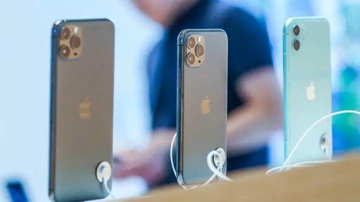 新 iPhone SE 卖得比想象中的好，为什么？