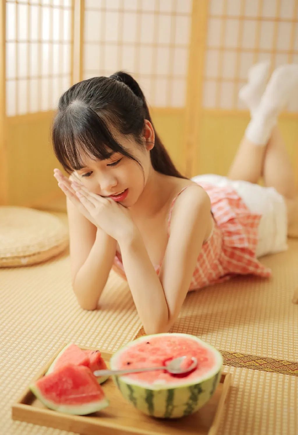 俏皮少女
