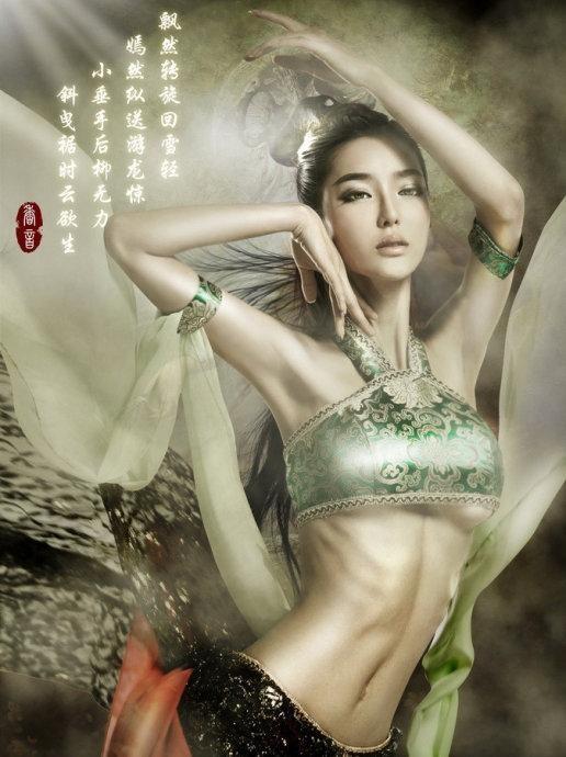 中国内地车模李颖芝古装旗袍水蛇腰艺术照