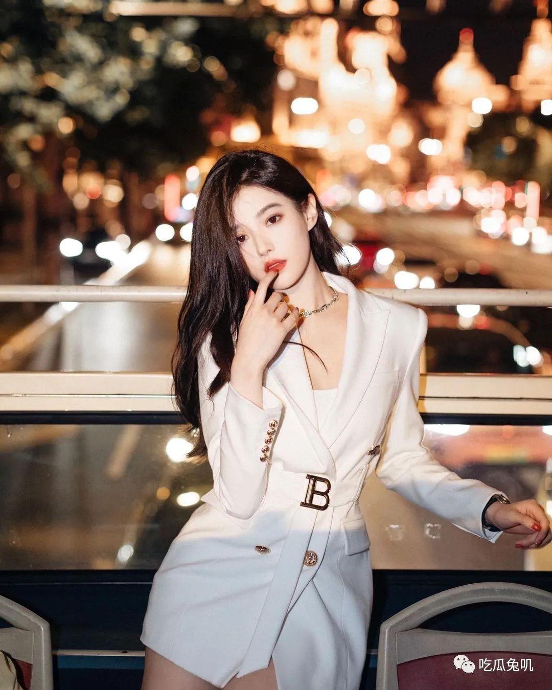INS网红 | nini.nicky