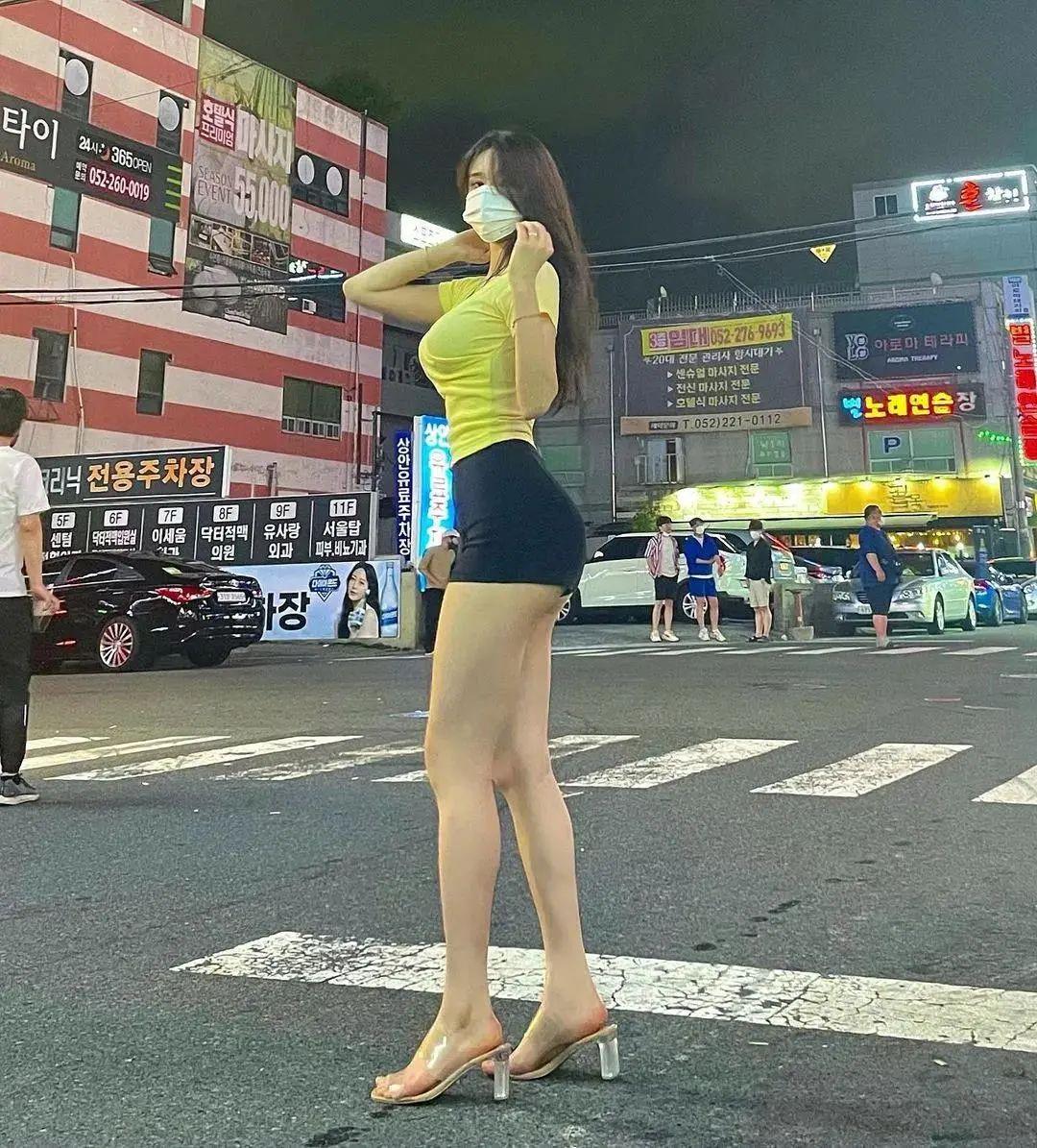 当“最美健身空姐”换下工作服，犯规曲线太上头！