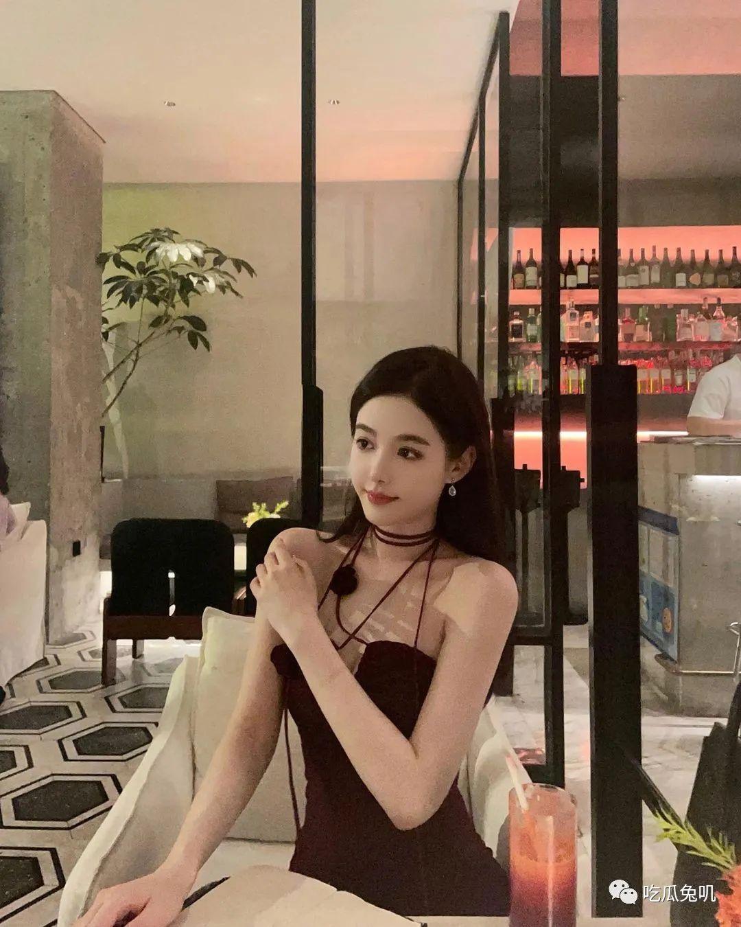 INS网红 | nini.nicky