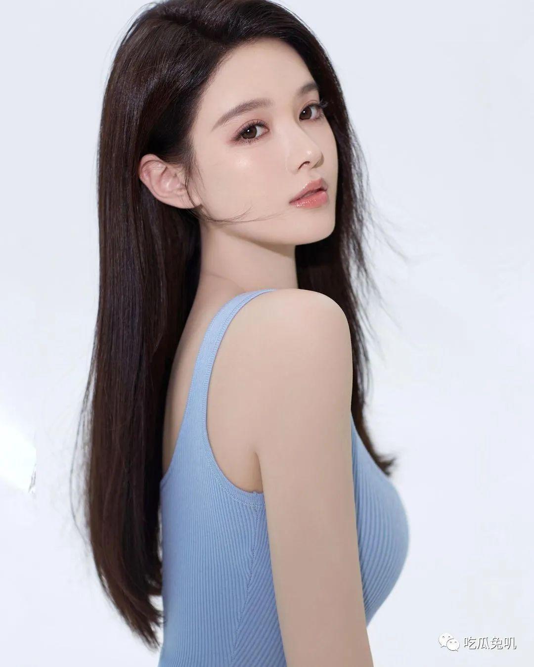 INS网红 | nini.nicky