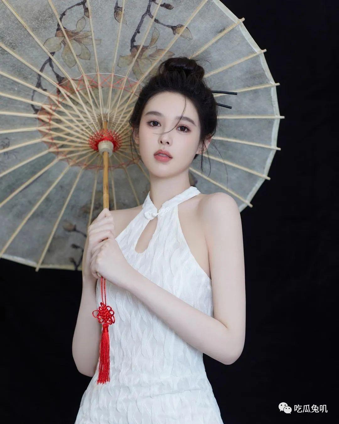 INS网红 | nini.nicky