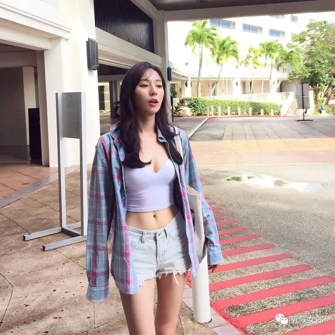 韩系御姐，BORA KIM……