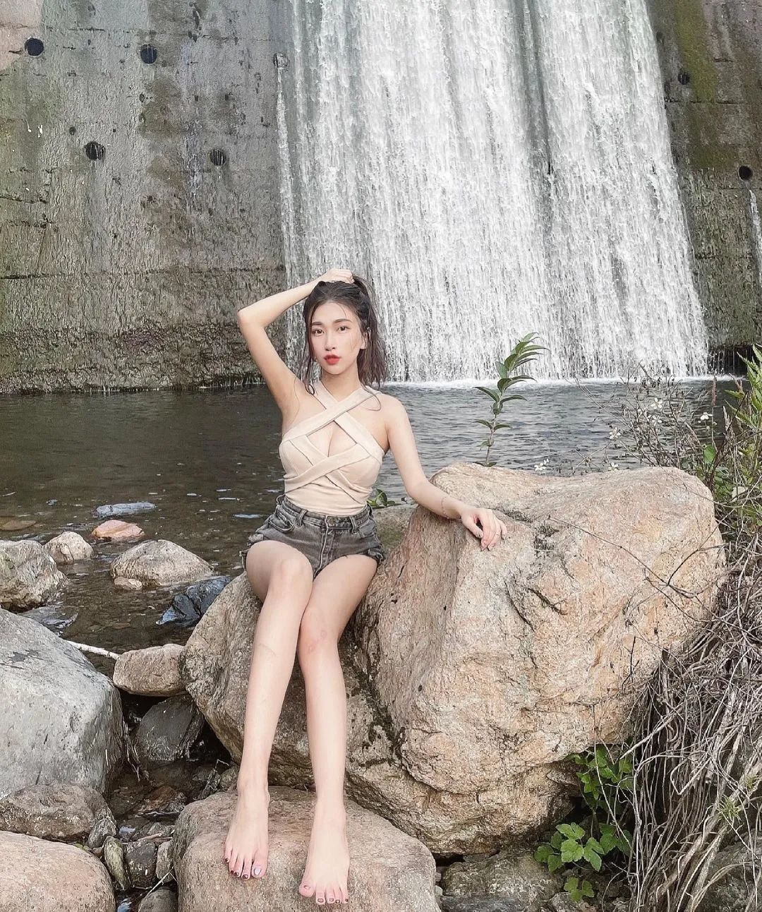 娜娜米