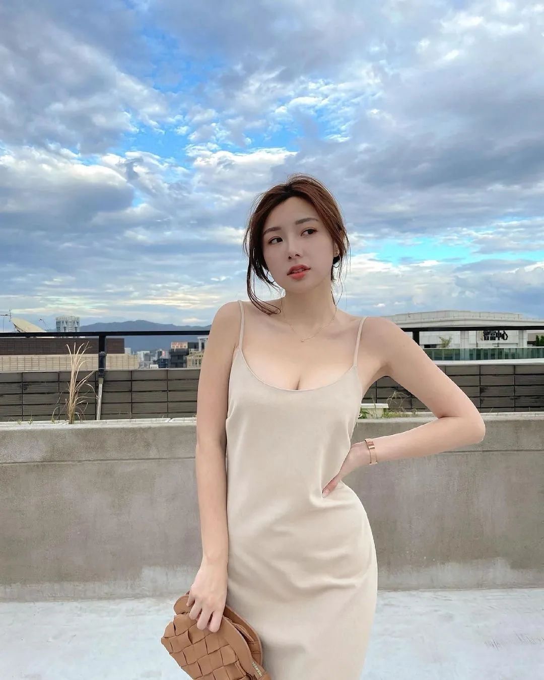 zora_1024