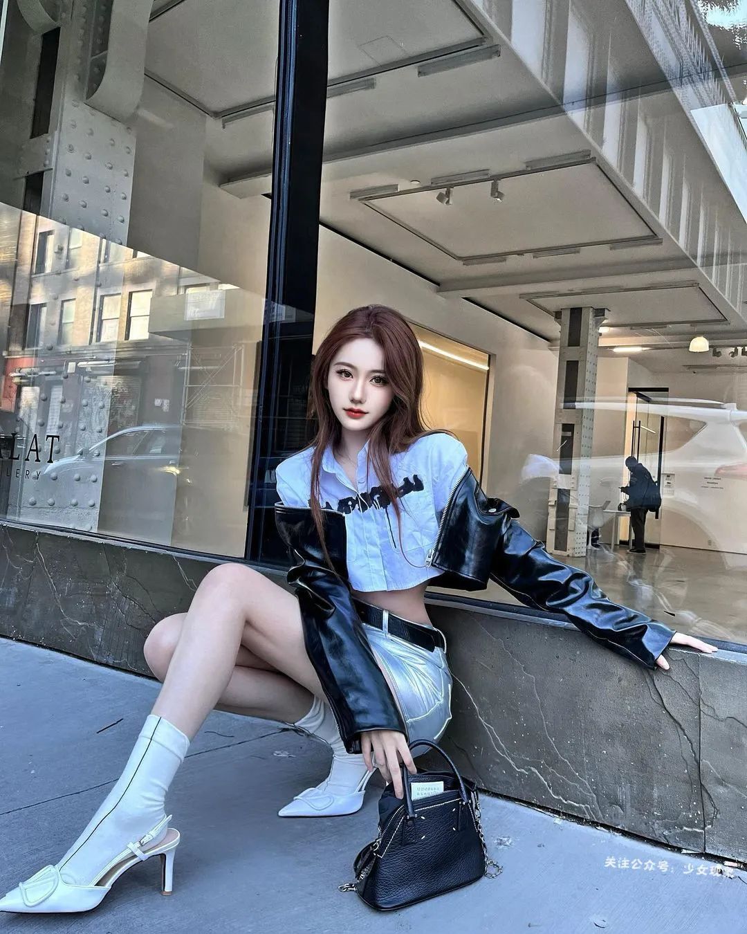 爱健身的小姐姐，这杯确实大