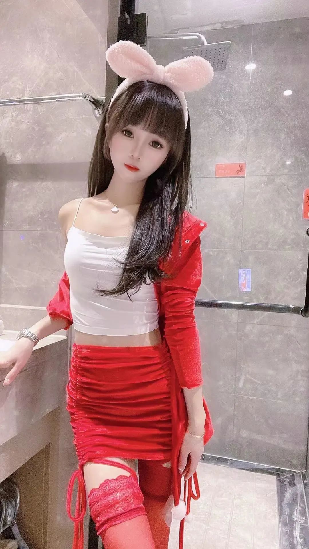 仙女妲己 | 我只是个平平凡凡的人。