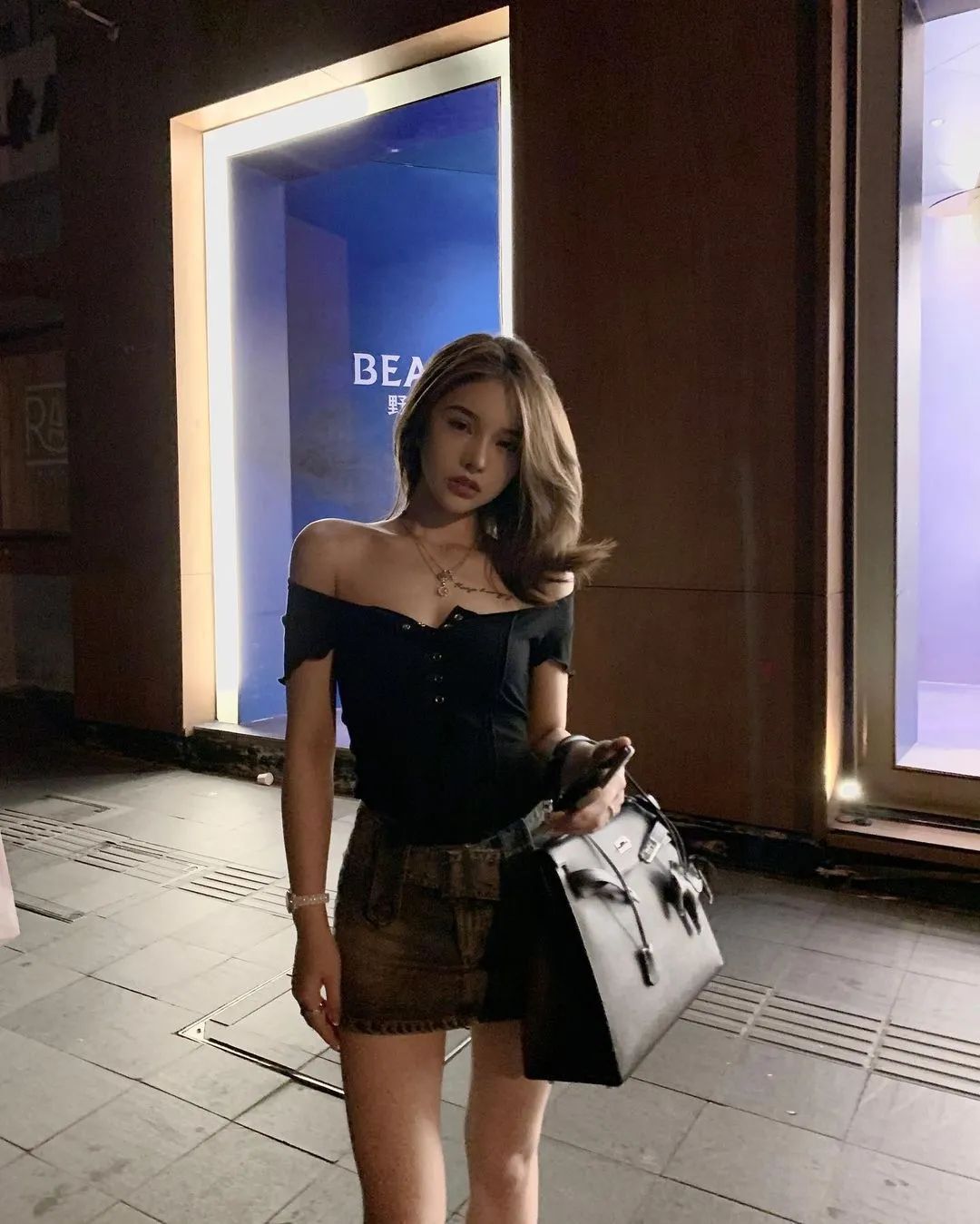 小皮裙