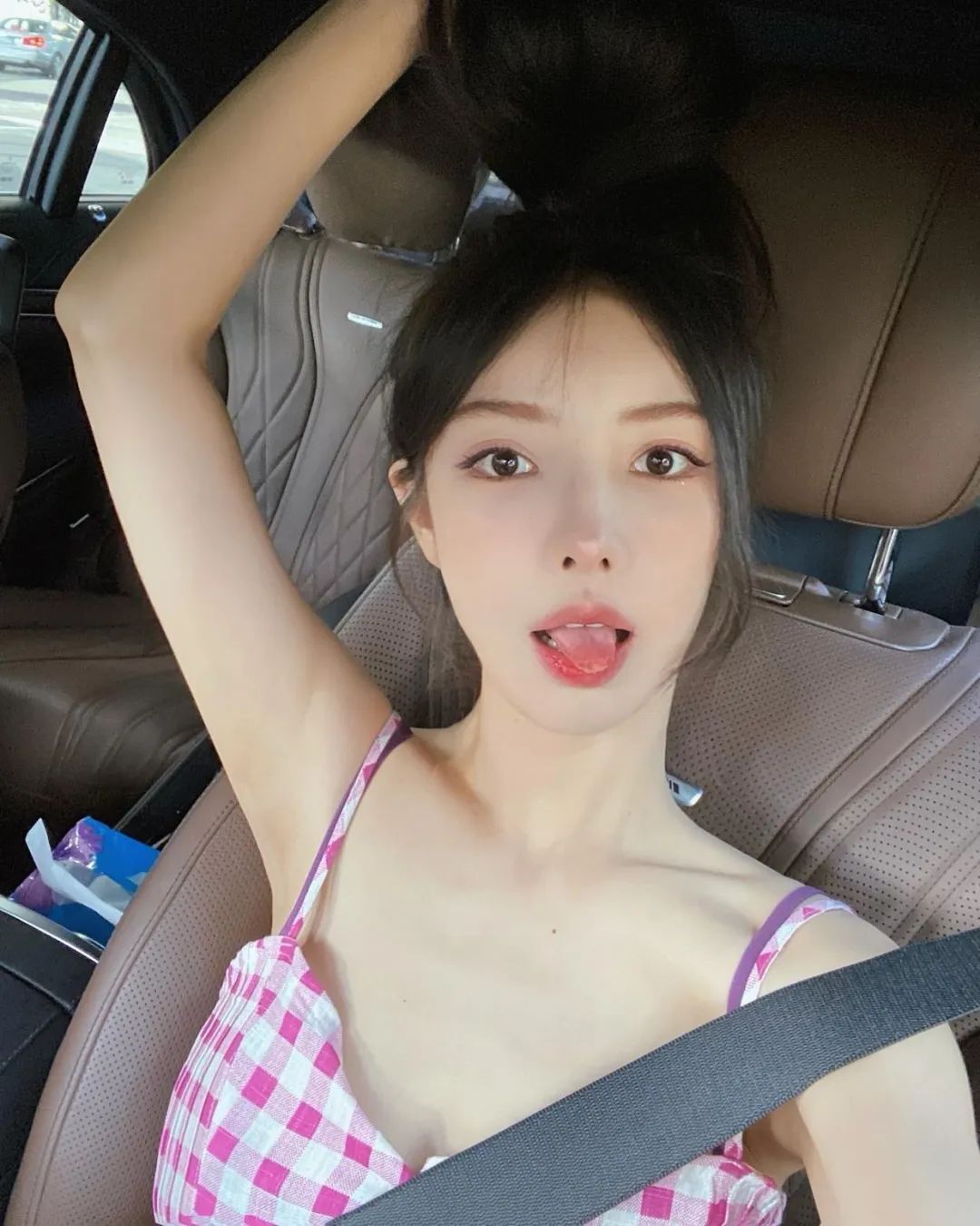 小姐姐不错