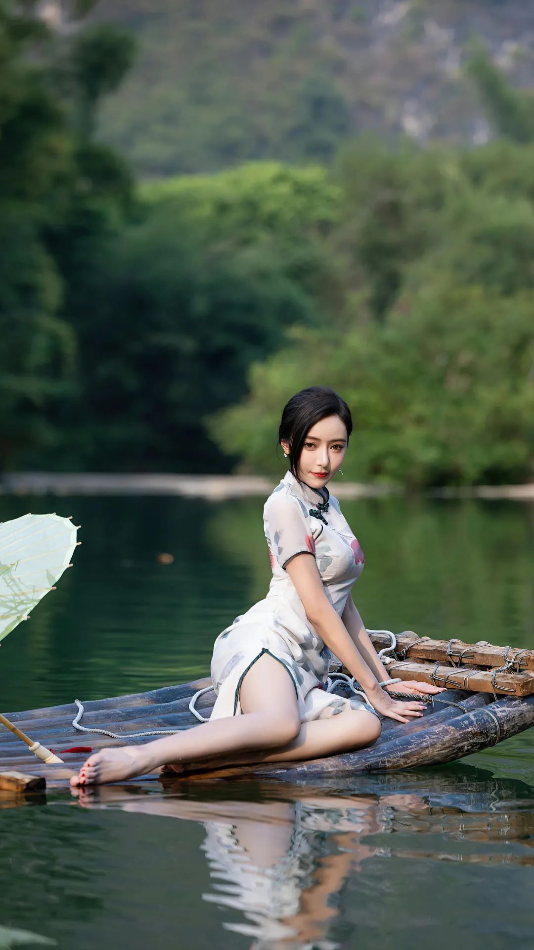 秀人网写真 | 王馨瑶 山水如画