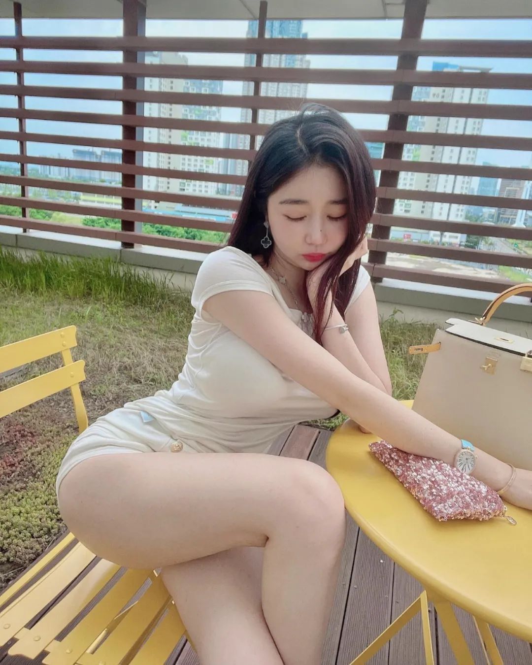 纯情小姐姐~