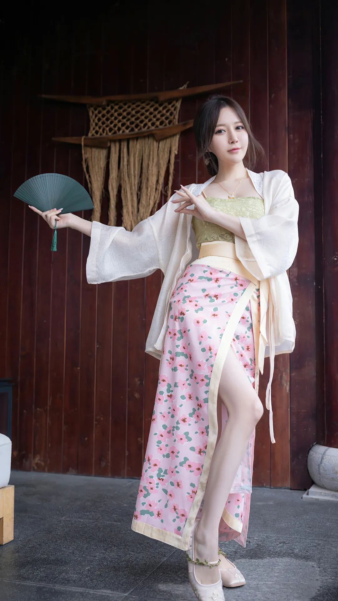 秀人网写真 | 鱼子酱 汉服