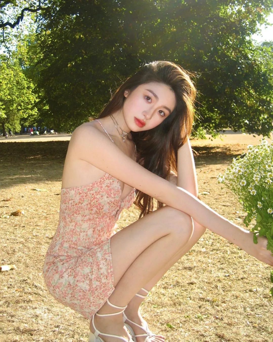 国产小众模特rolanda.xu，绝美曲线太诱人了