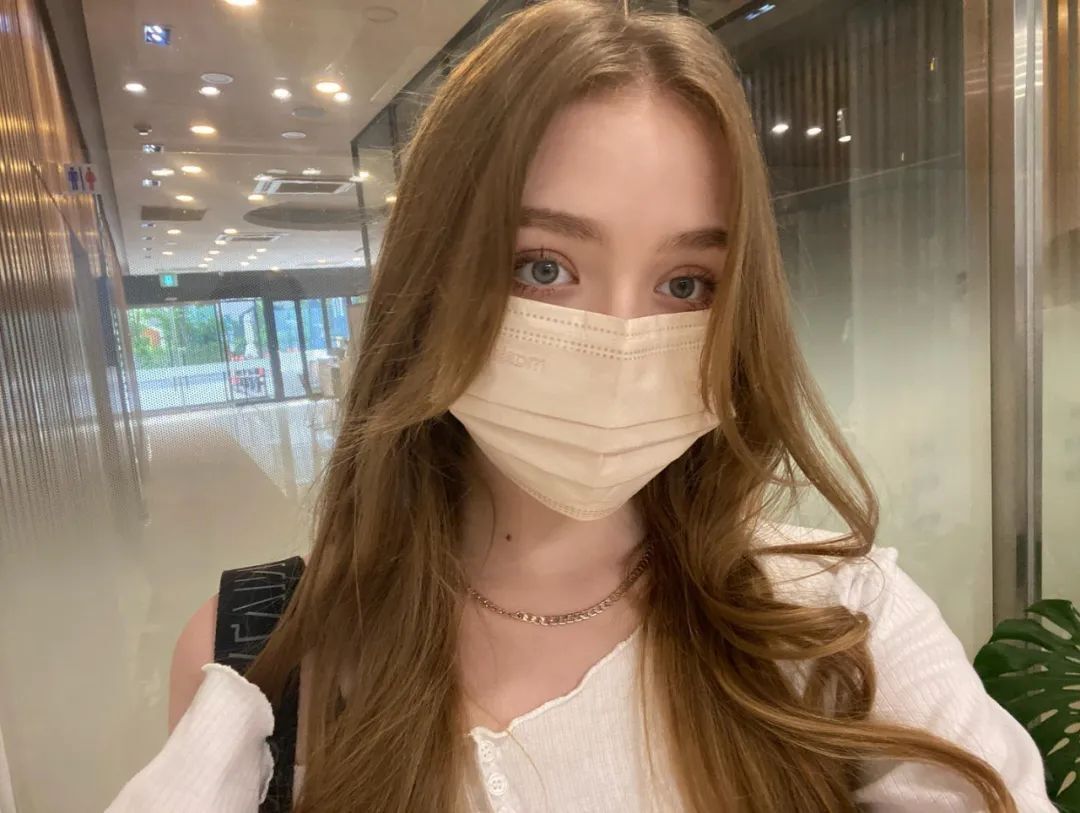 俄 妹 ！