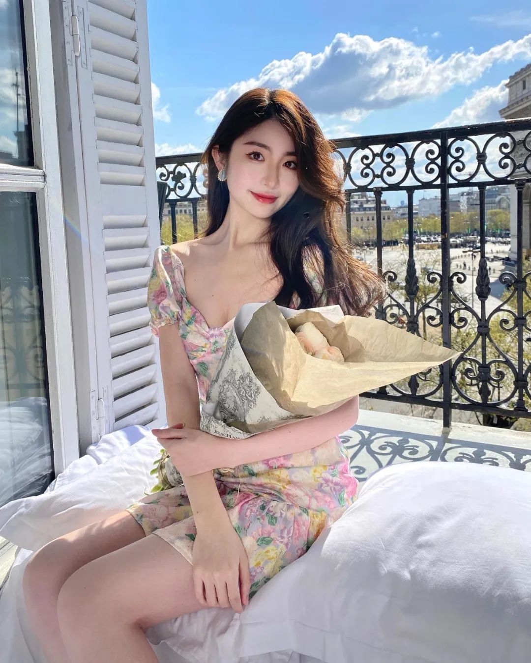 国产小众模特rolanda.xu，绝美曲线太诱人了