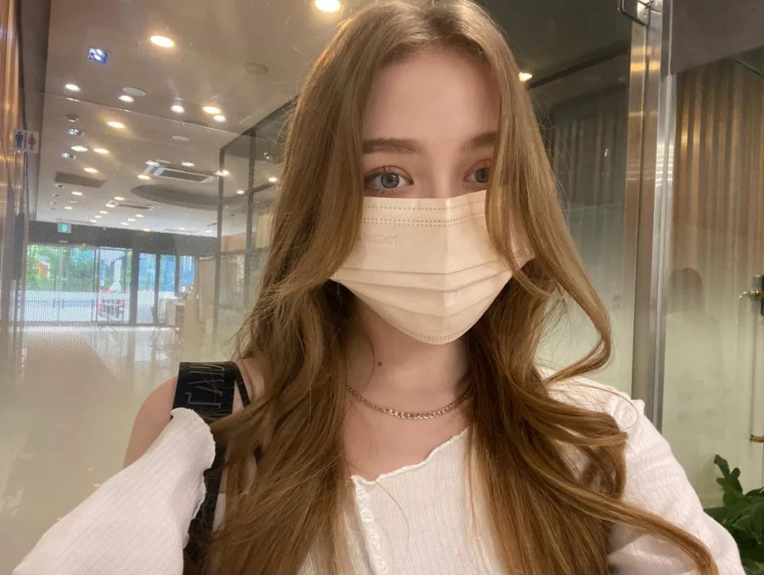 俄 妹 ！