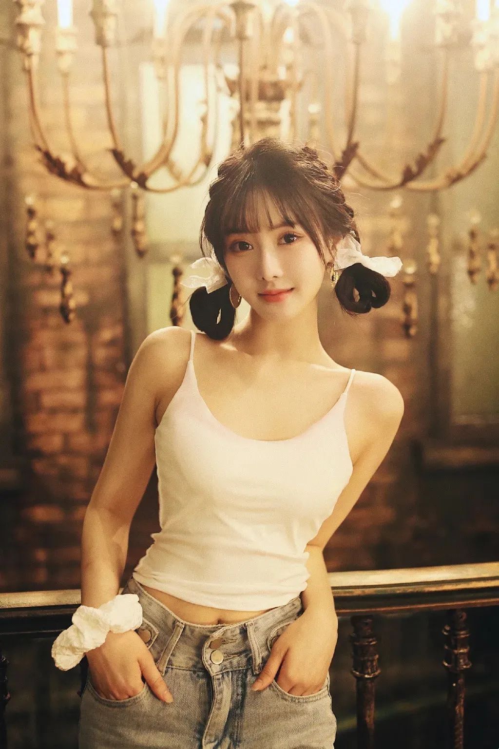 温果希，甜美的双马尾小姐姐