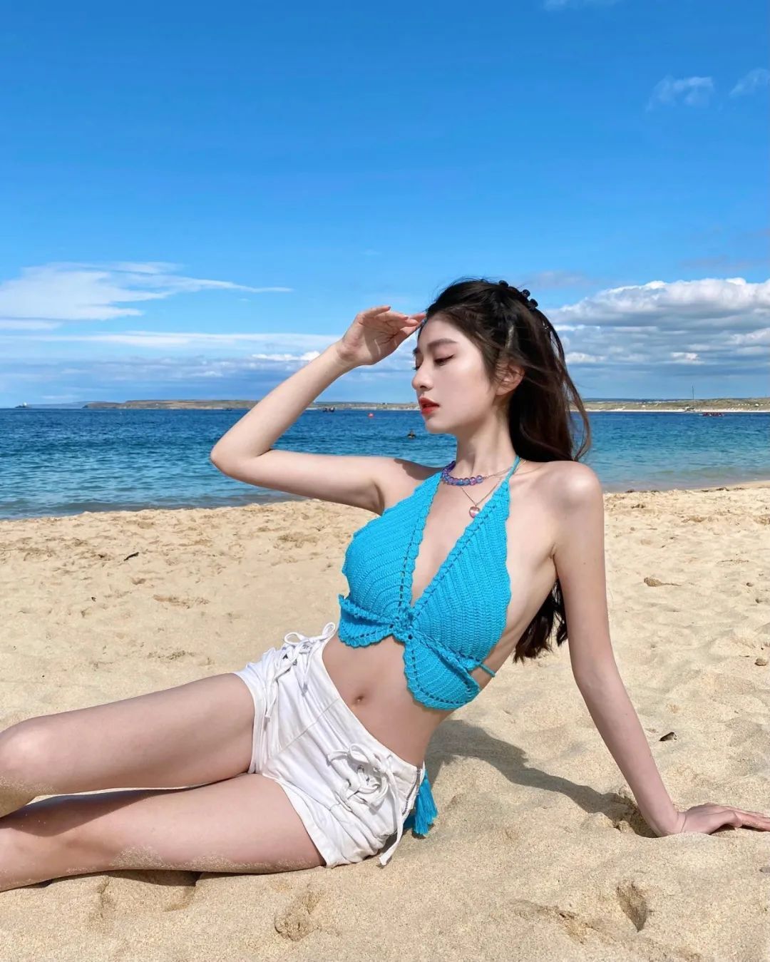 国产小众模特rolanda.xu，绝美曲线太诱人了