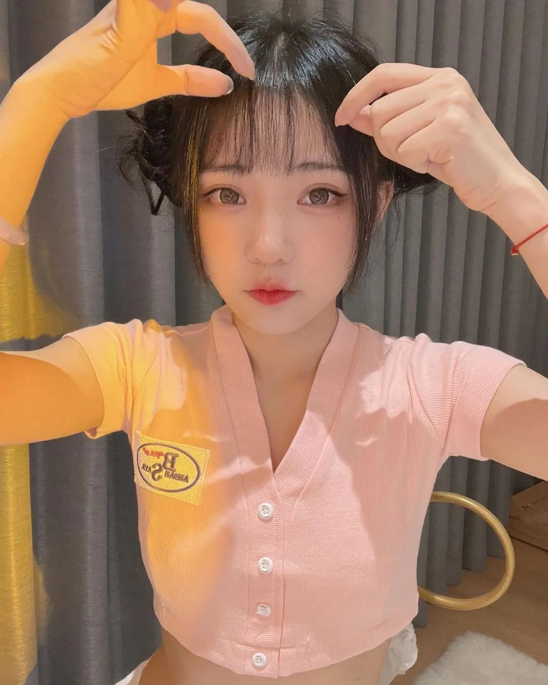 爱巧可爱，含羞委婉