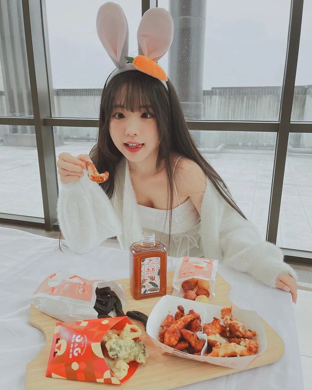 网红 称之为少女吧