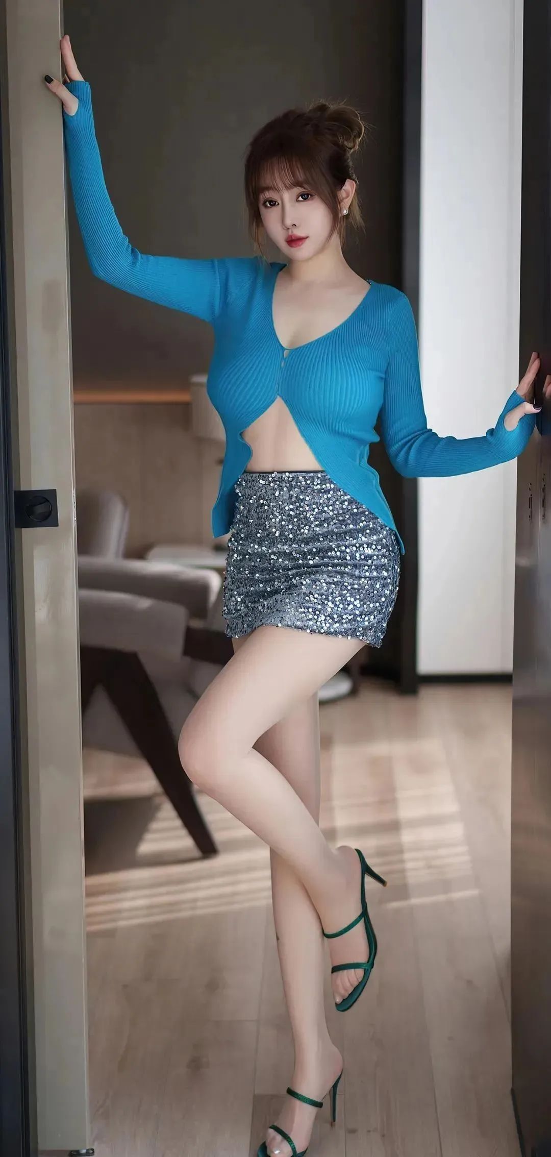 今日份心动女神王雨纯 高更美腿好身材