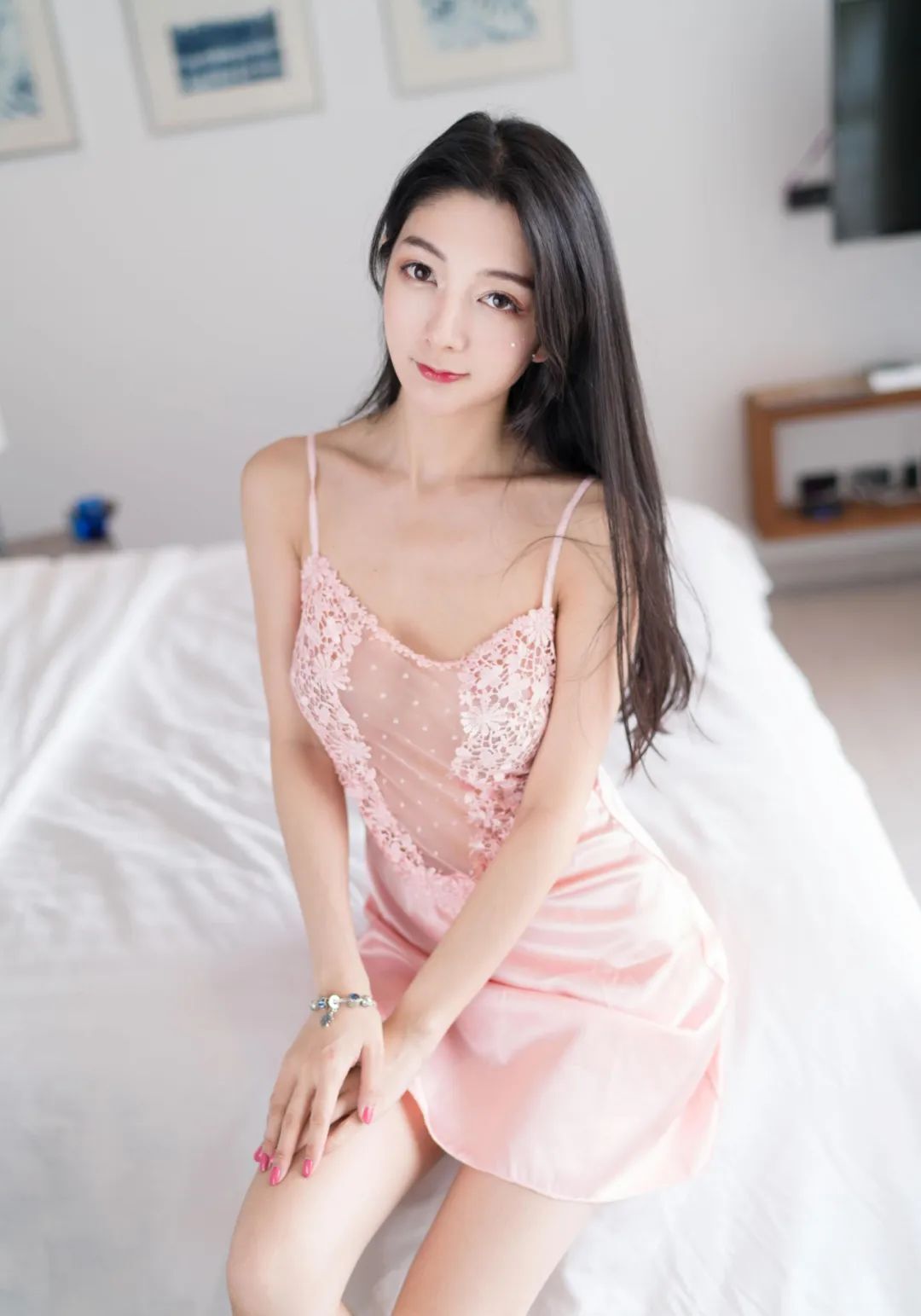 秀人网写真-小热巴