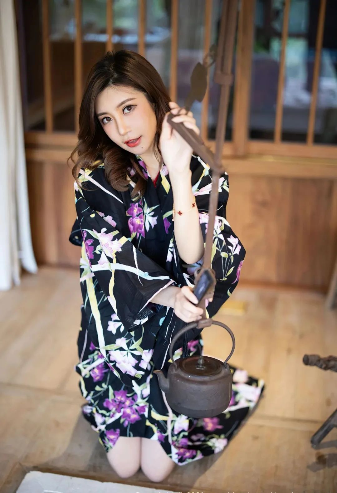 秀人网写真·绮里嘉ula