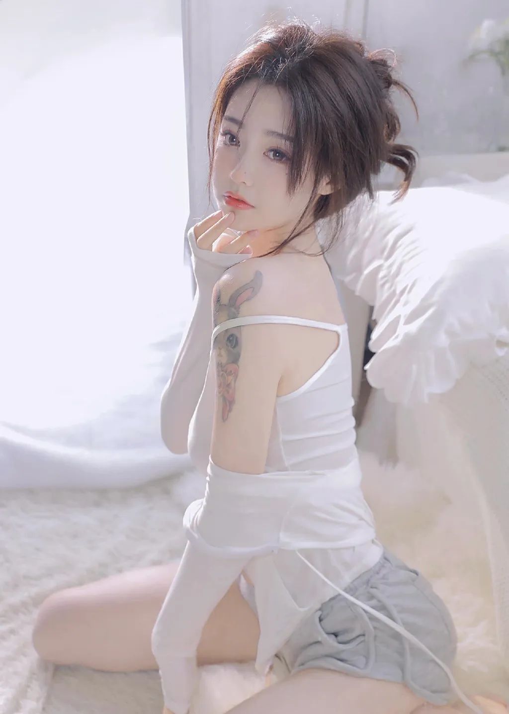 ?????写真｜甜美宅女玉足诱惑づ