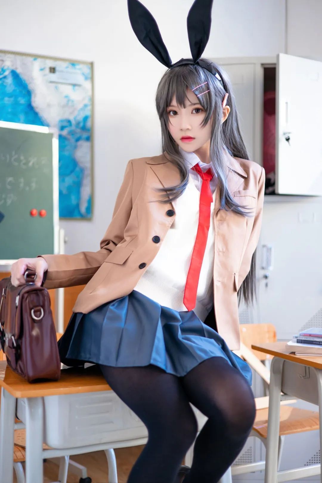 ?????写真｜黑丝玉足纯欲JK风づ