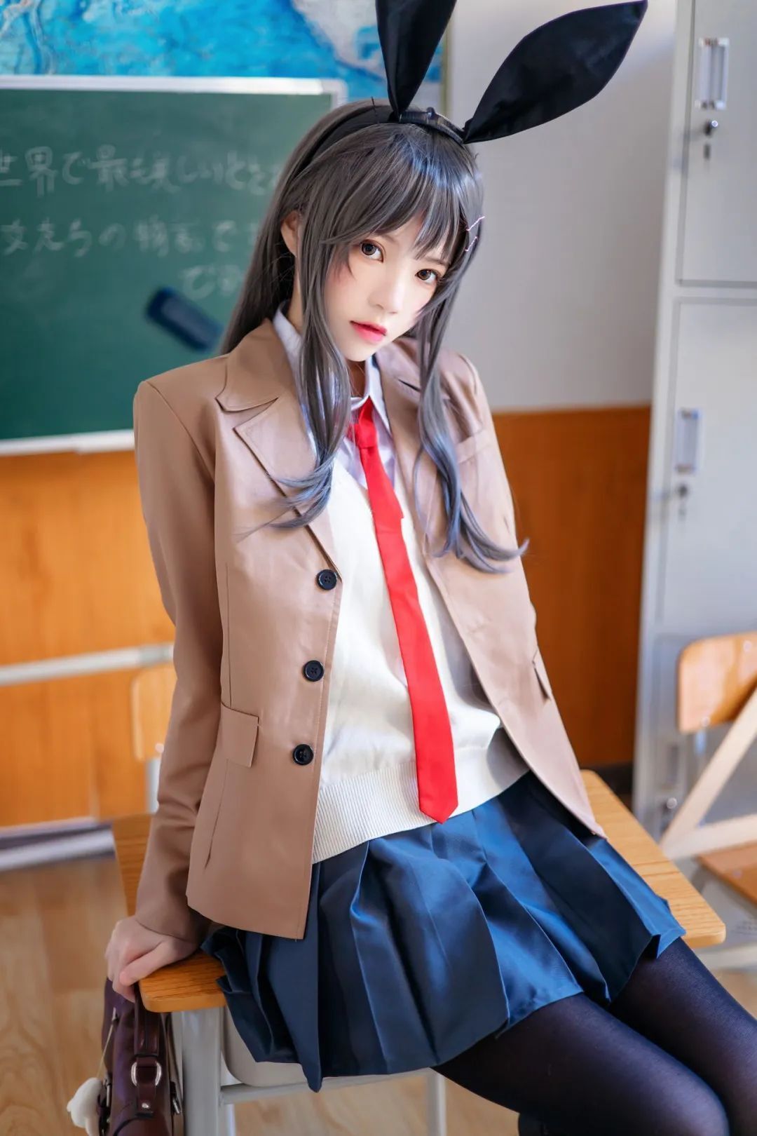 ?????写真｜黑丝玉足纯欲JK风づ