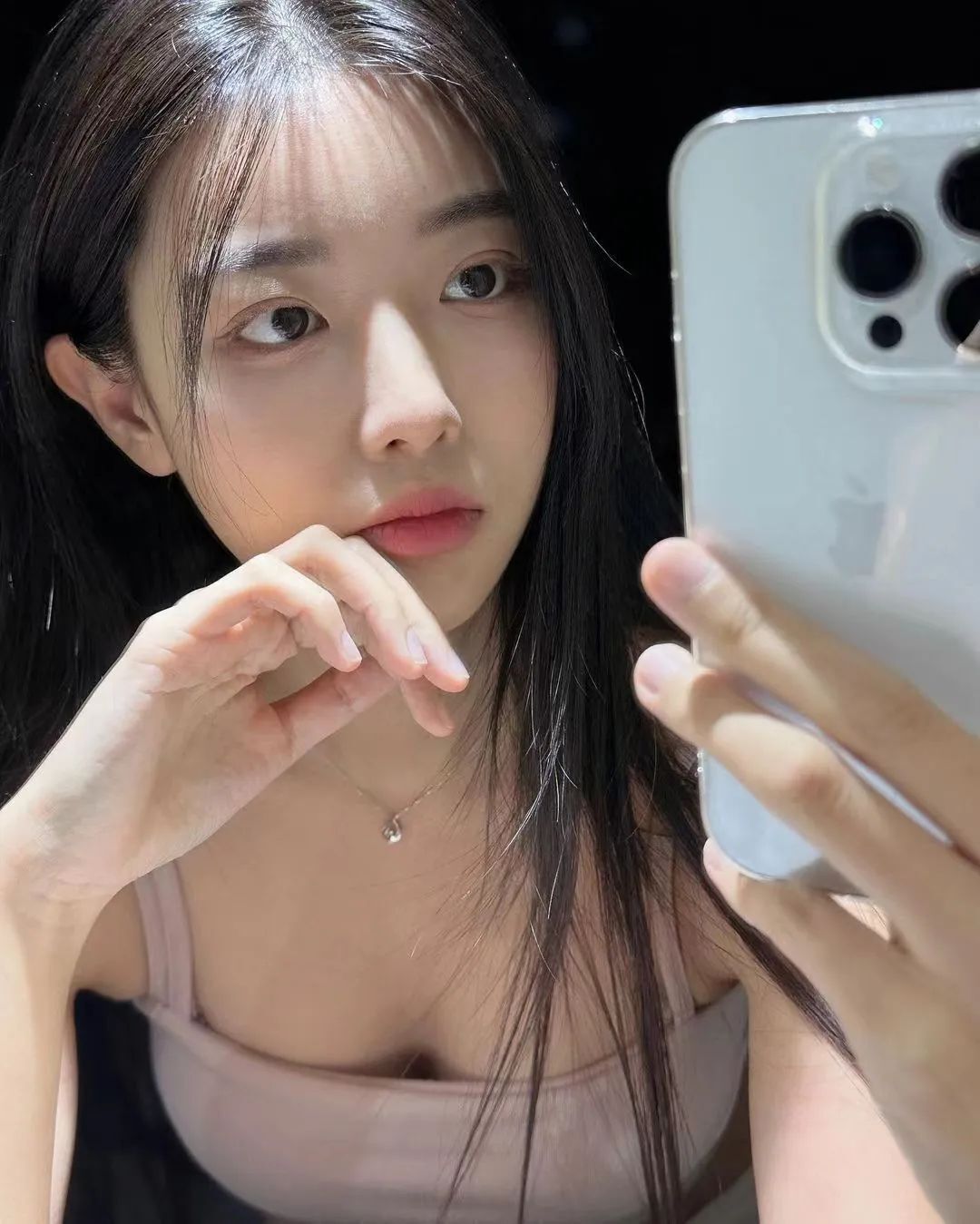 看到她，我想到了岁月静美