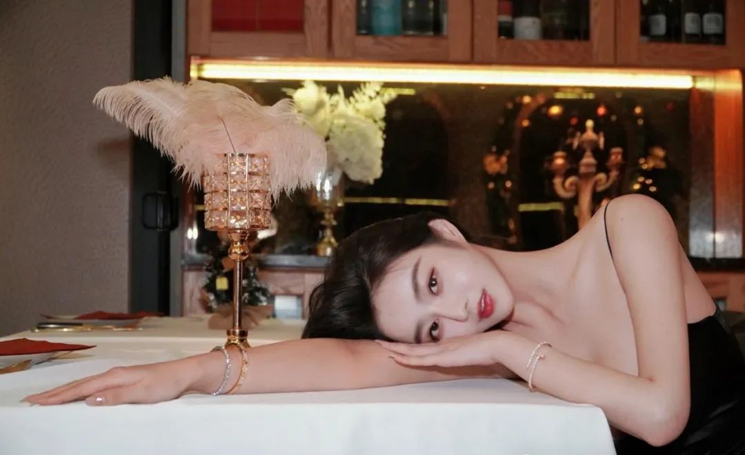 【adeline___yu】 成熟魅力沁人心 名媛范儿