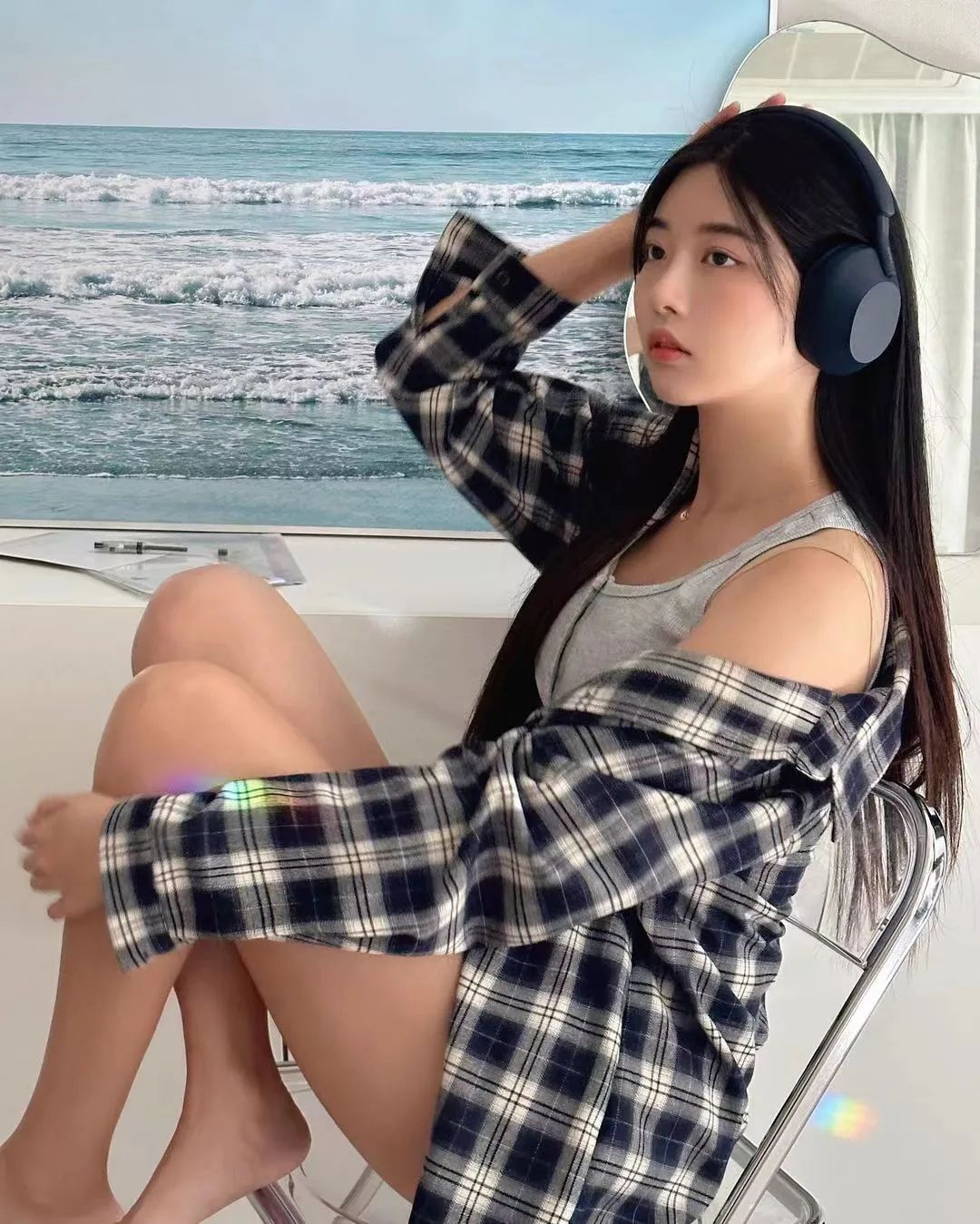 看到她，我想到了岁月静美