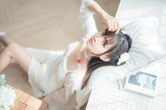 ?????写真｜玉足轻露，宅女风情万种づ