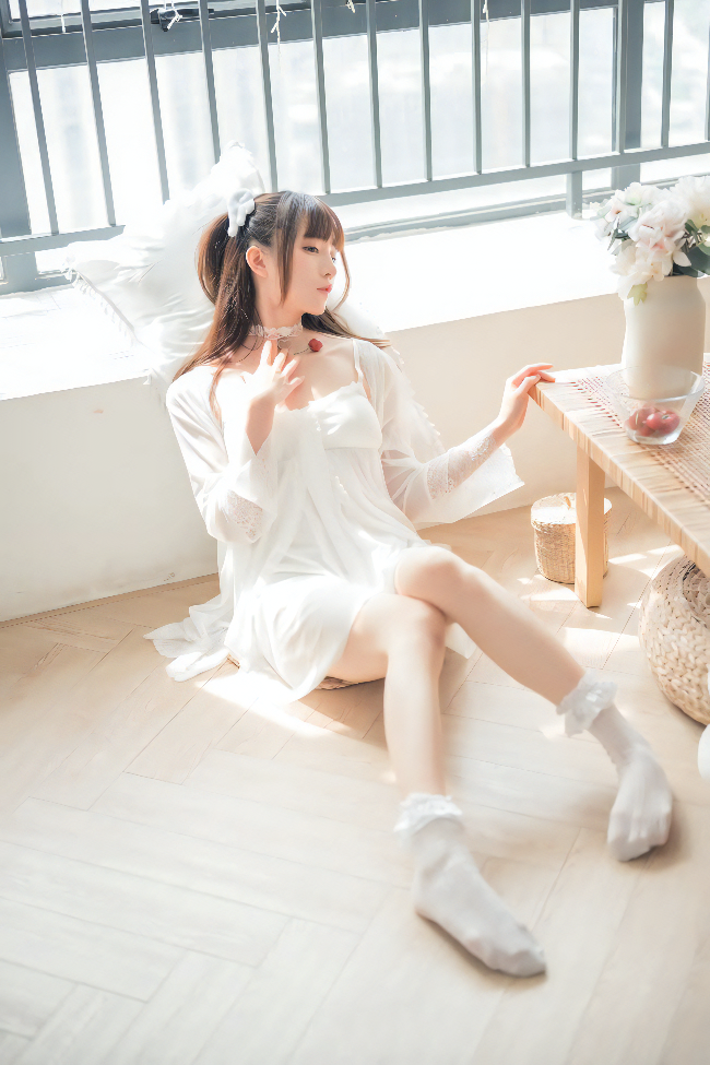 ?????写真｜玉足轻露，宅女风情万种づ