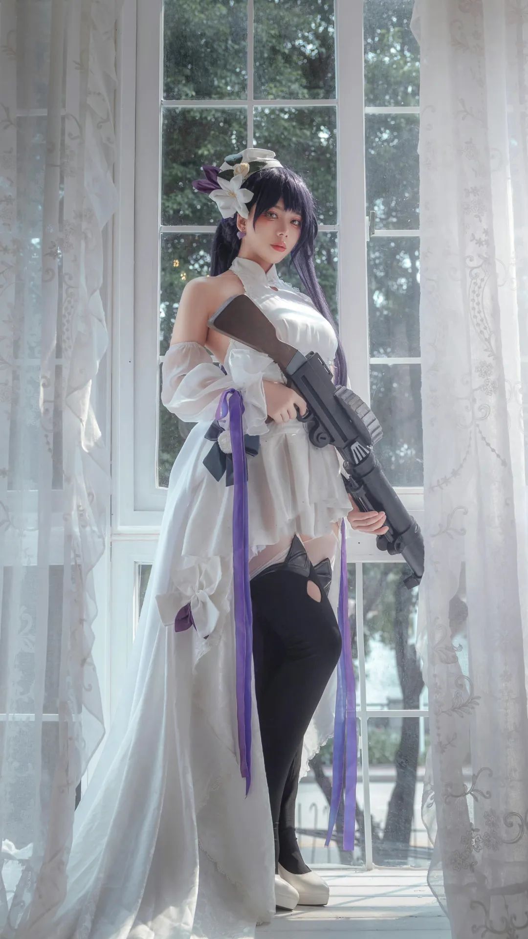 《少女前线 刘易斯紫鸢醉蝶》-Cosplay