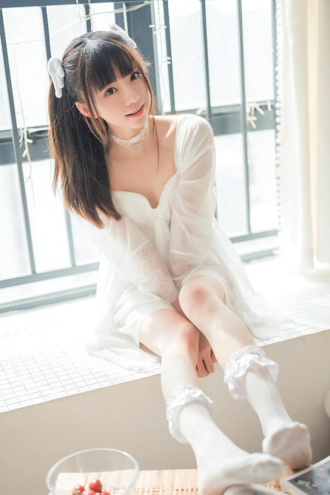 ?????写真｜玉足轻露，宅女风情万种づ