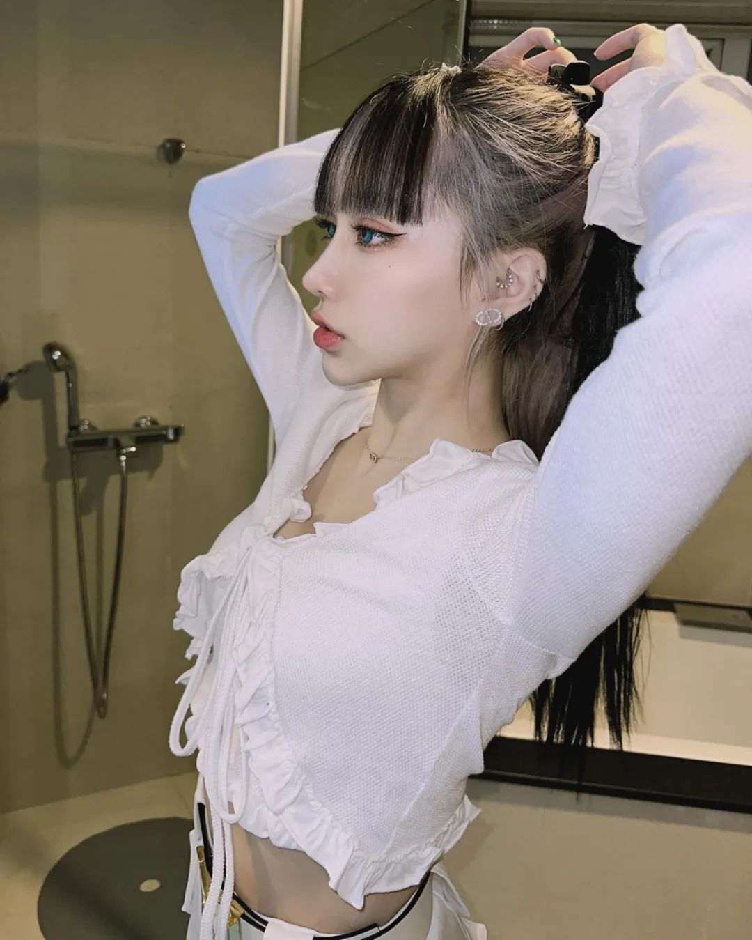港妹，都这么豪放的吗？！