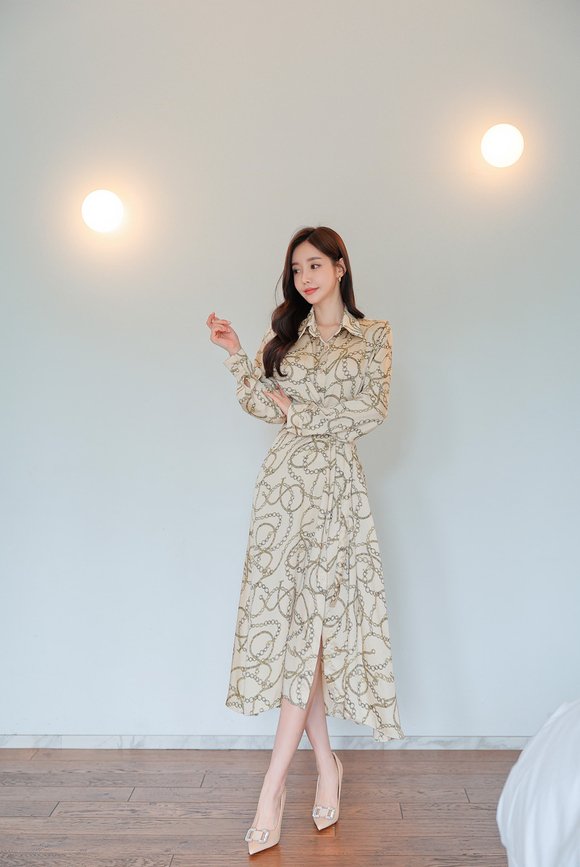 240201_RO更新(银杏雅黄扣锁印花复古淑女裙)