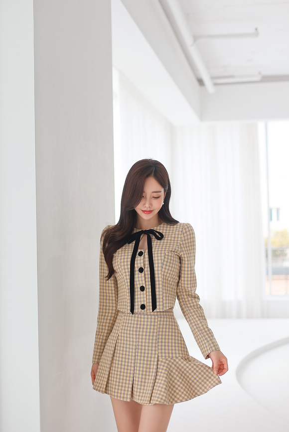 240307_RO更新(雅黄络纹网格文艺系带百褶裙)