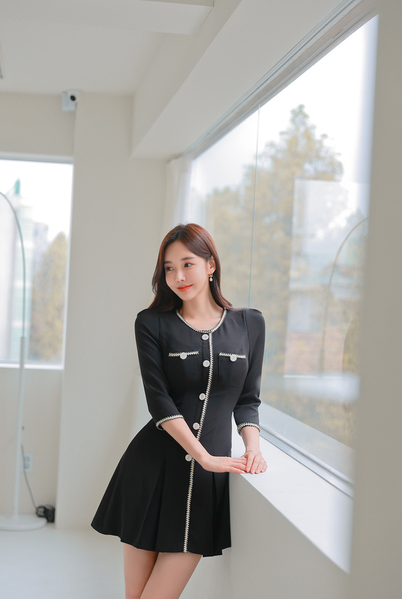 240309_RO更新(黑木迷迭沉香巴洛克宫廷衣裙)