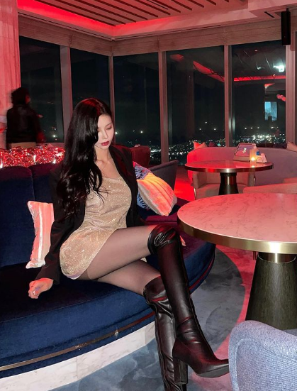 兄弟们，非常有实力的韩国网红美女，真的好凶，你们真的打不过！