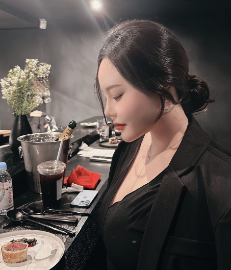 兄弟们，韩国顶级网红美女，真的好凶，这么大的事根本藏不住啊！