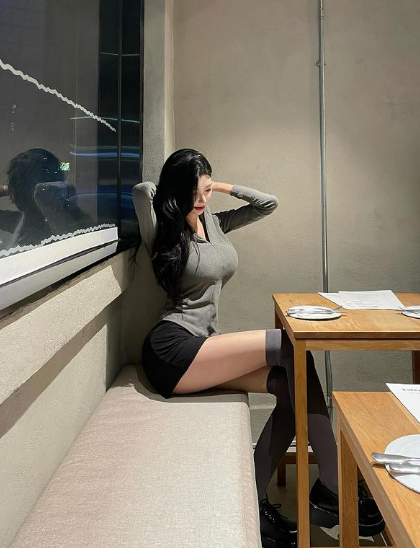 兄弟们，非常有实力的韩国网红美女，真的好凶，你们真的打不过！